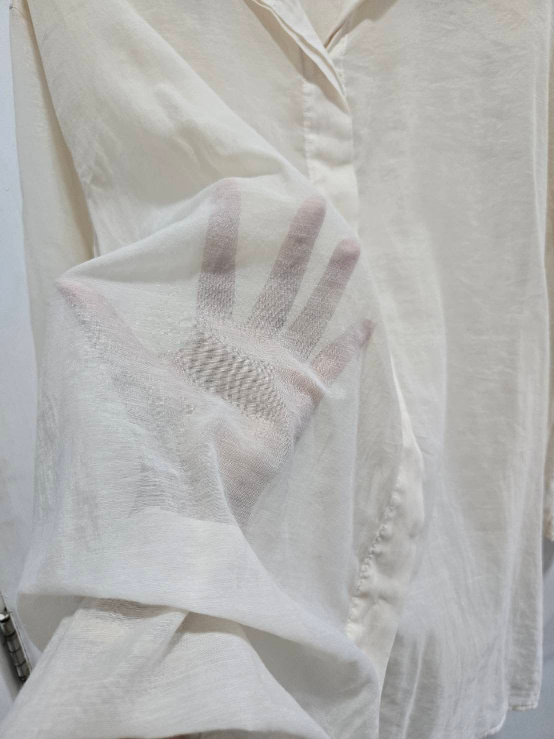 Creamy-White Oversized Button-Down Shirt — Relaxed Boxy Fit — H&M