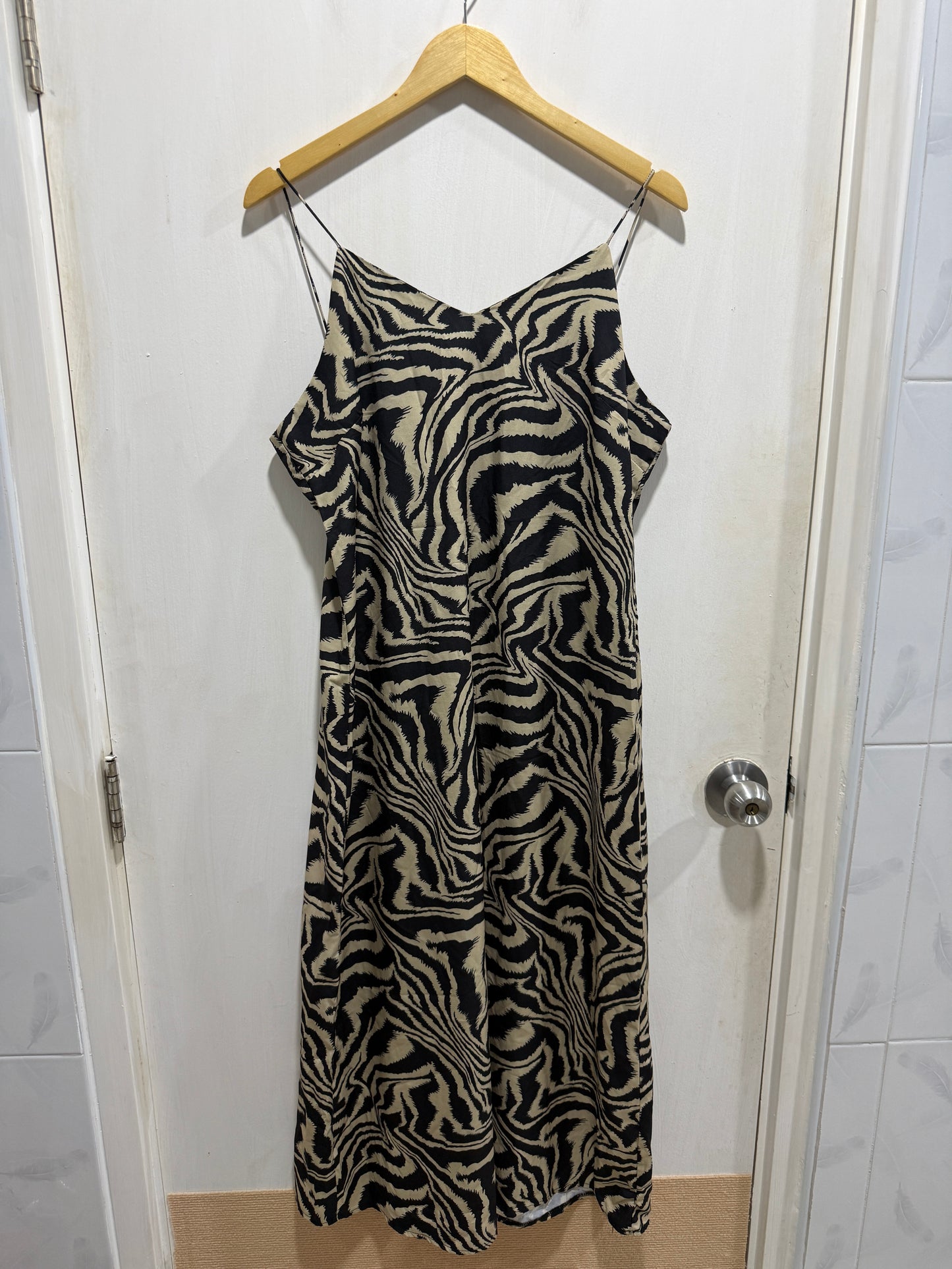 No Brand Zebra Print Spaghetti Strap Maxi Dress L/XL