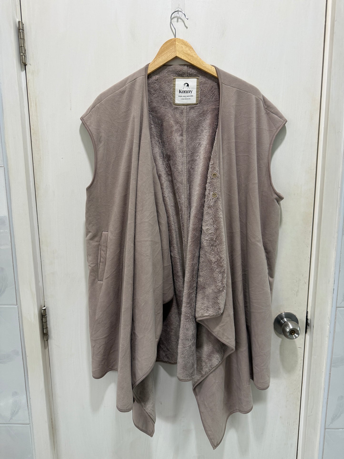 Konny Winter Baby Carrier Cape Vest Free Size