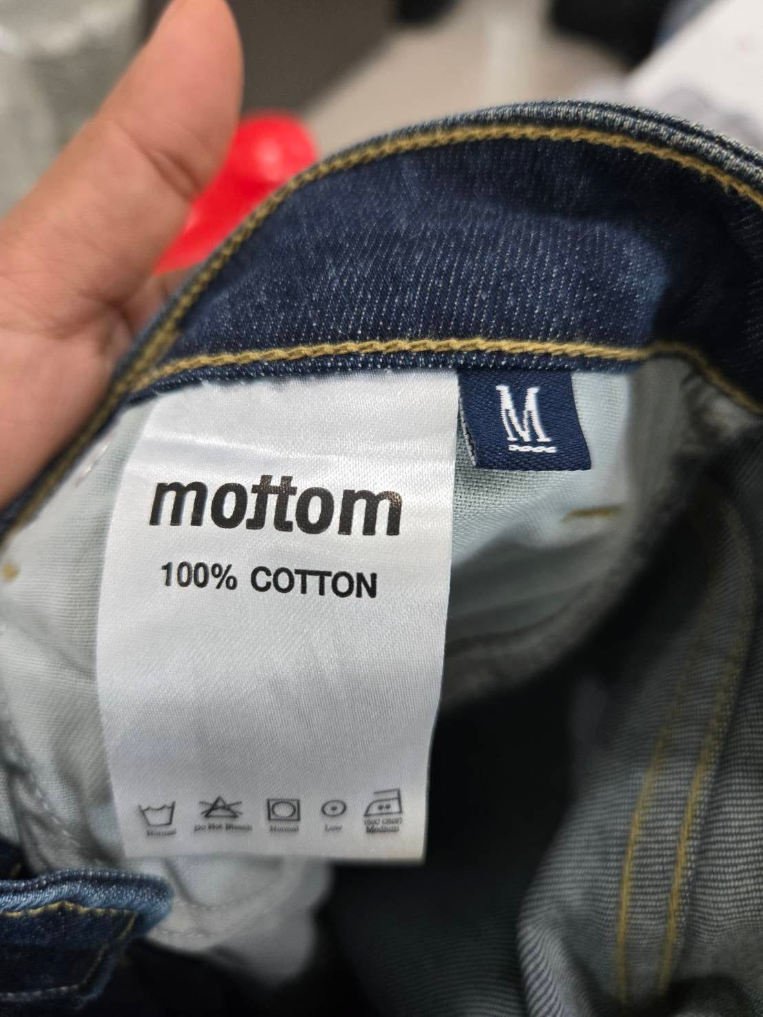 Dark Blue Flared Crop Denim Jeans — High-Rise Five-Pocket — Mottom