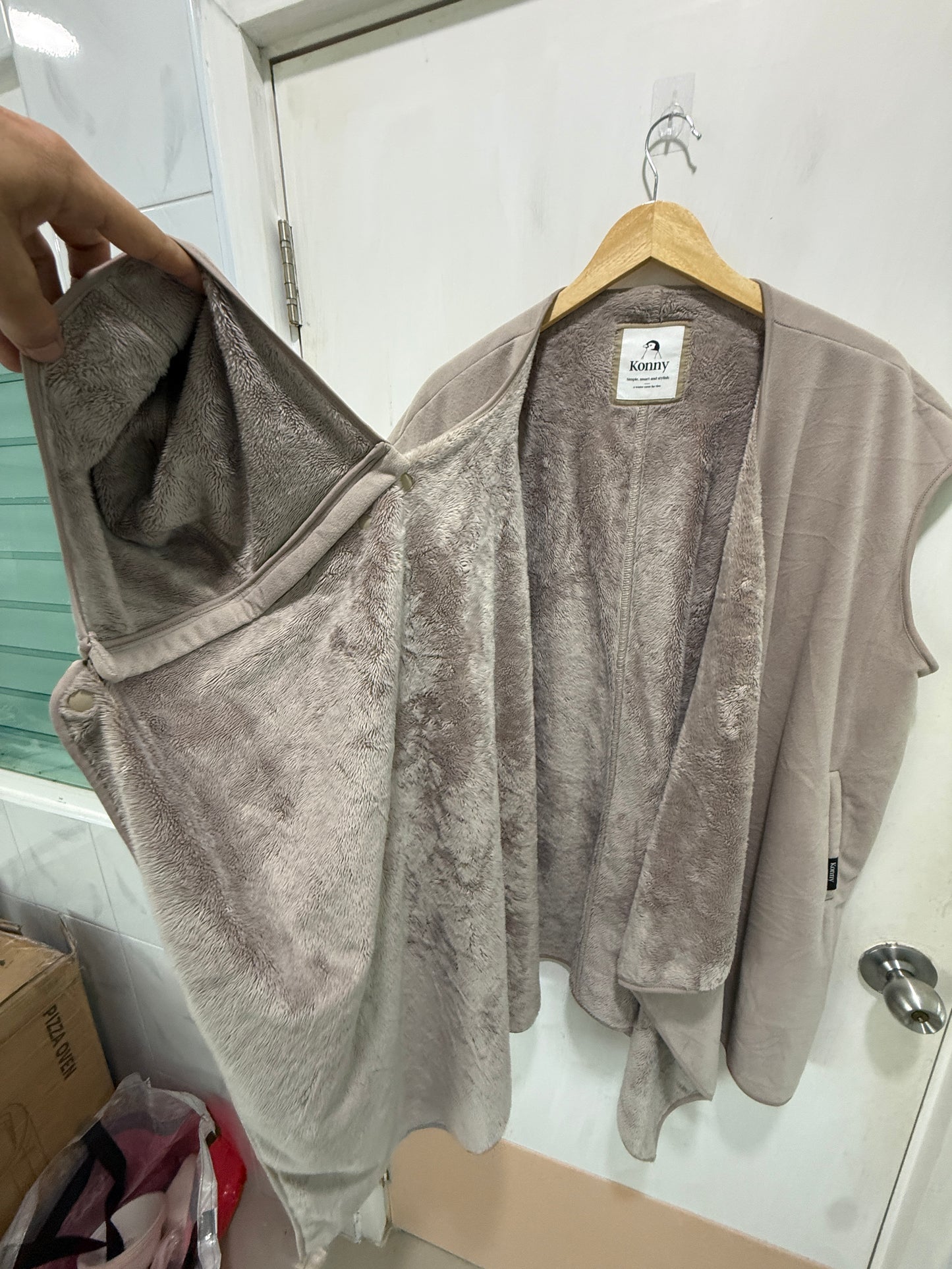 Konny Winter Baby Carrier Cape Vest Free Size