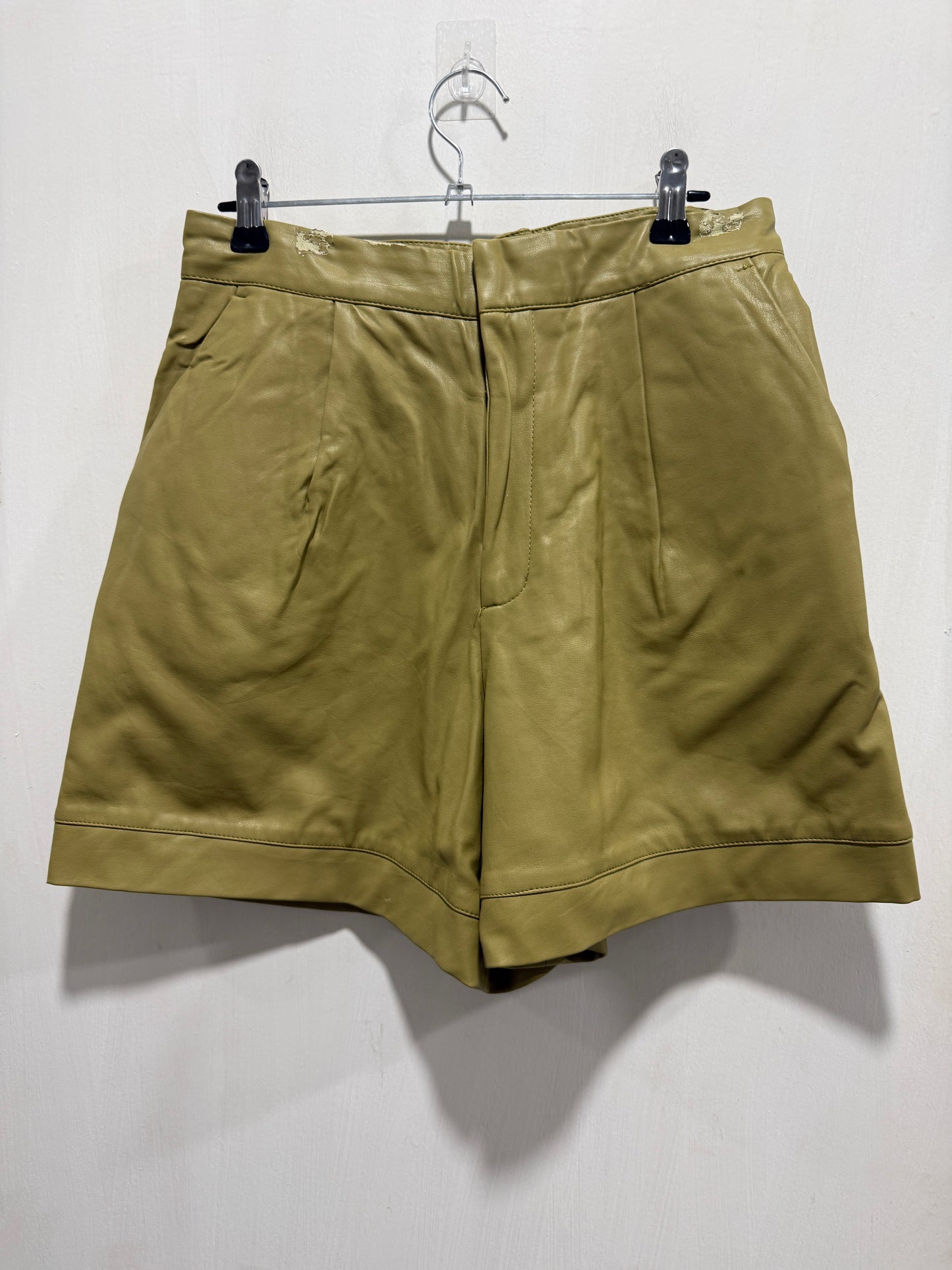 No Brand Sage Green Faux Leather Pleated Shorts M
