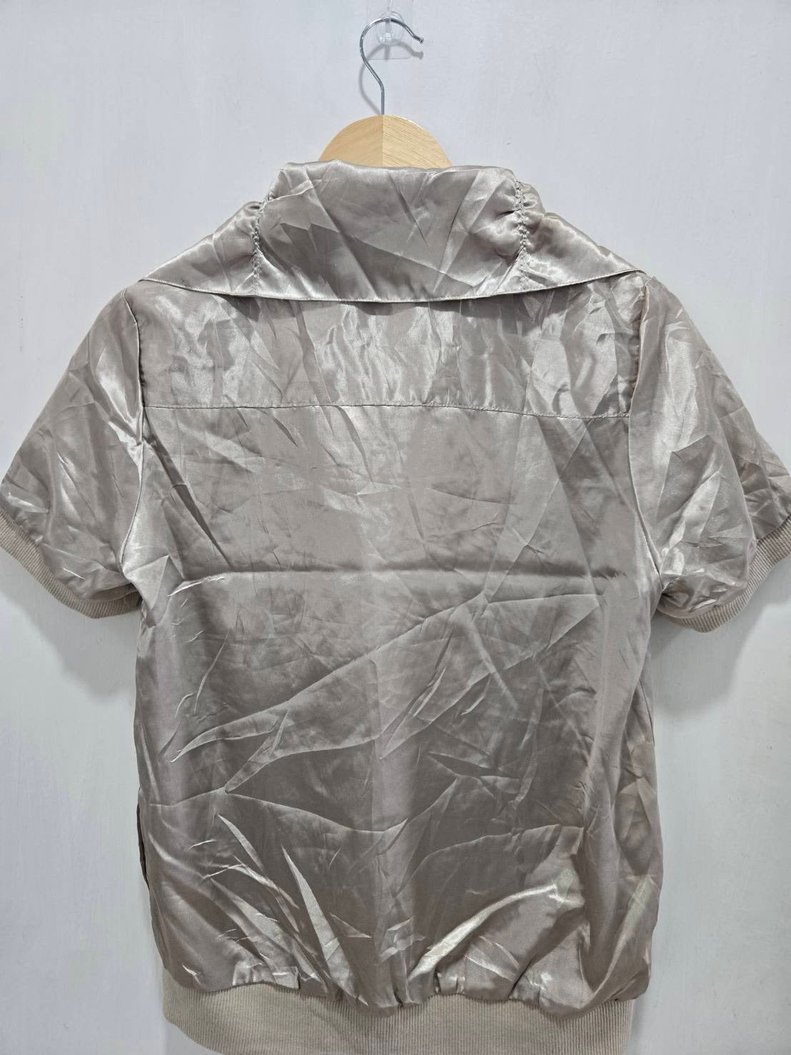 ELENCAREdUE Silver Short-Sleeve Jacket