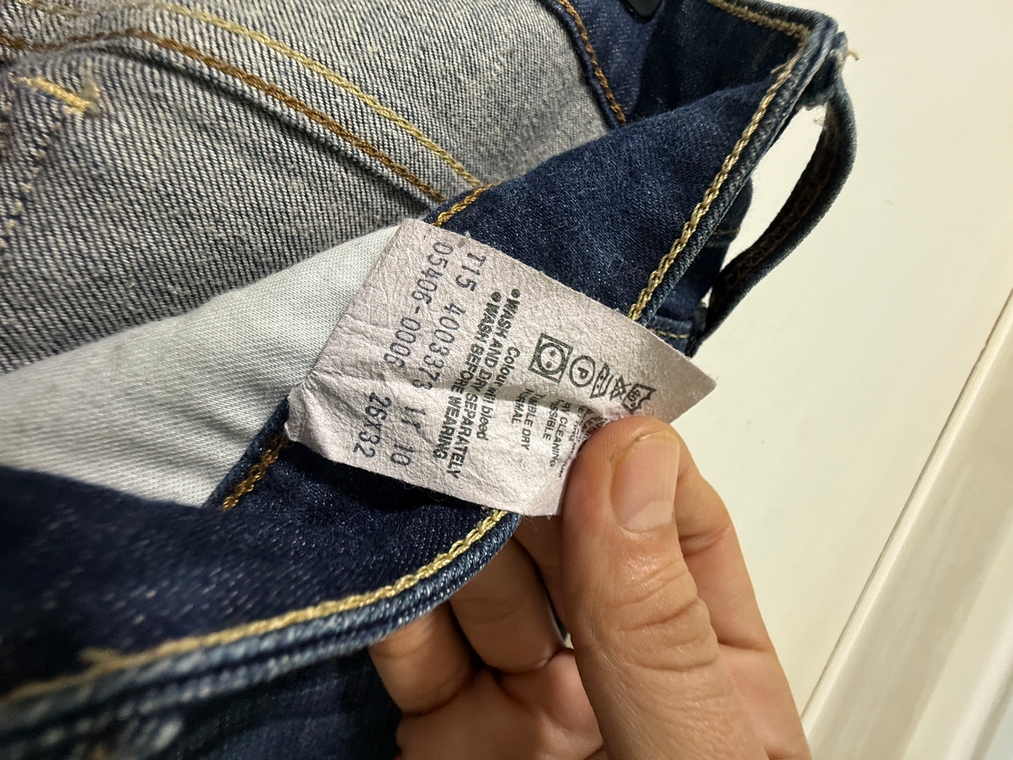 Levi's Dark Blue Bootcut Jeans 26x32
