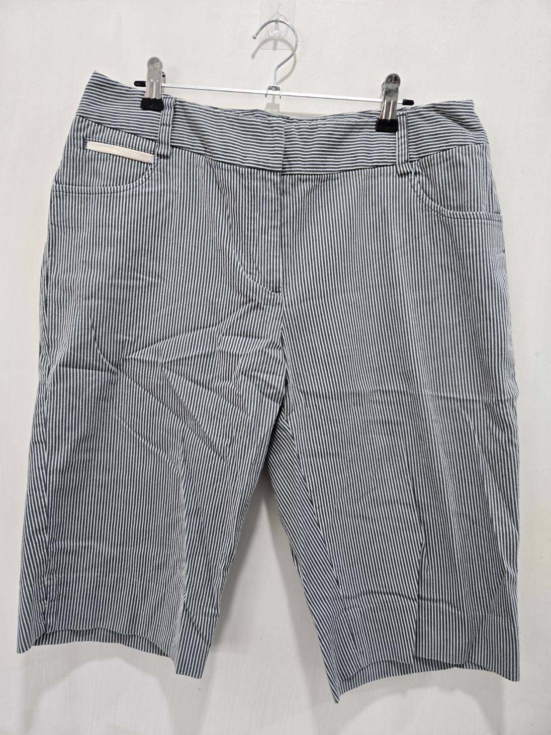 Rafaella Blue White Pinstripe Bermuda Shorts Size 10 Men