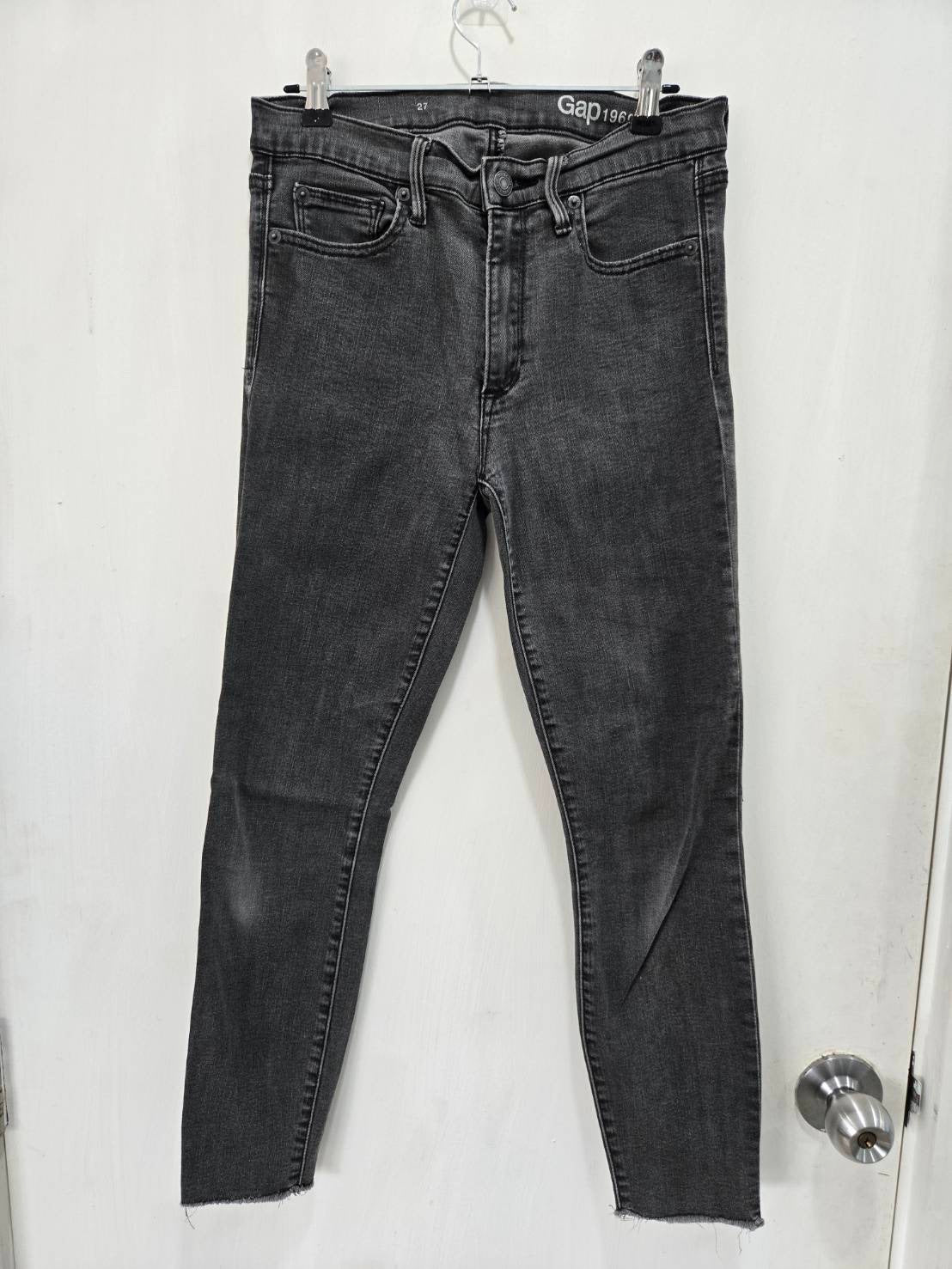 Gap 1969 Washed Black Slim Jeans Size 27