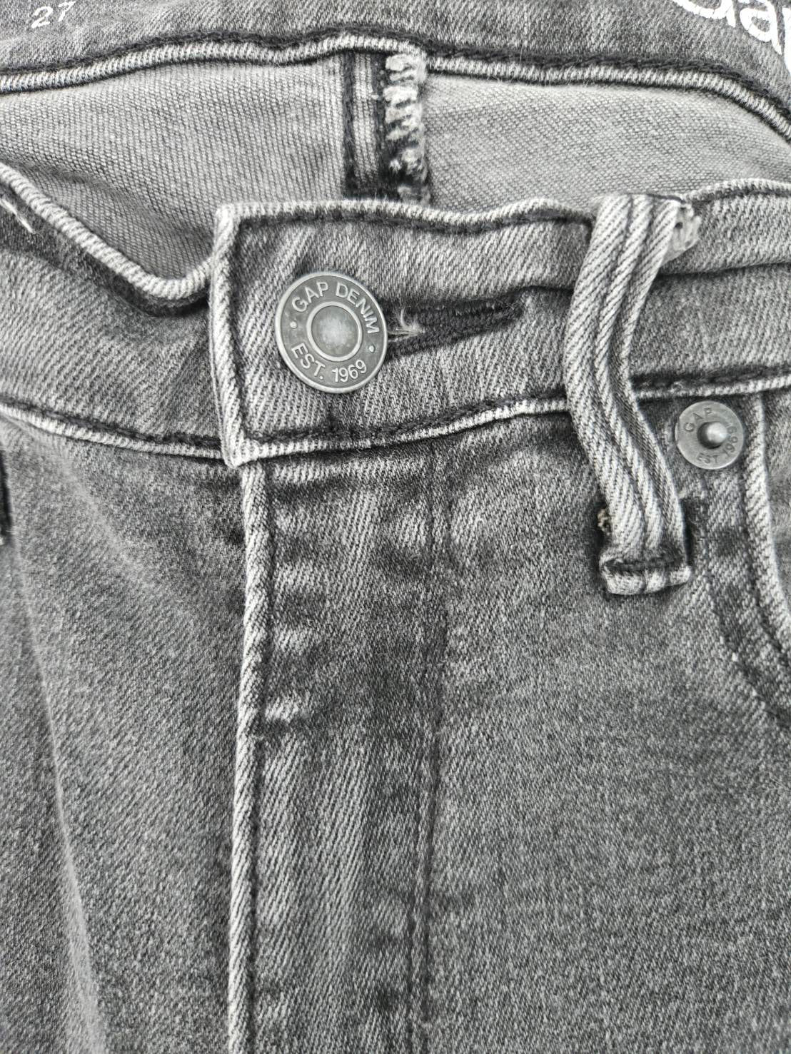 Gap 1969 Washed Black Slim Jeans Size 27