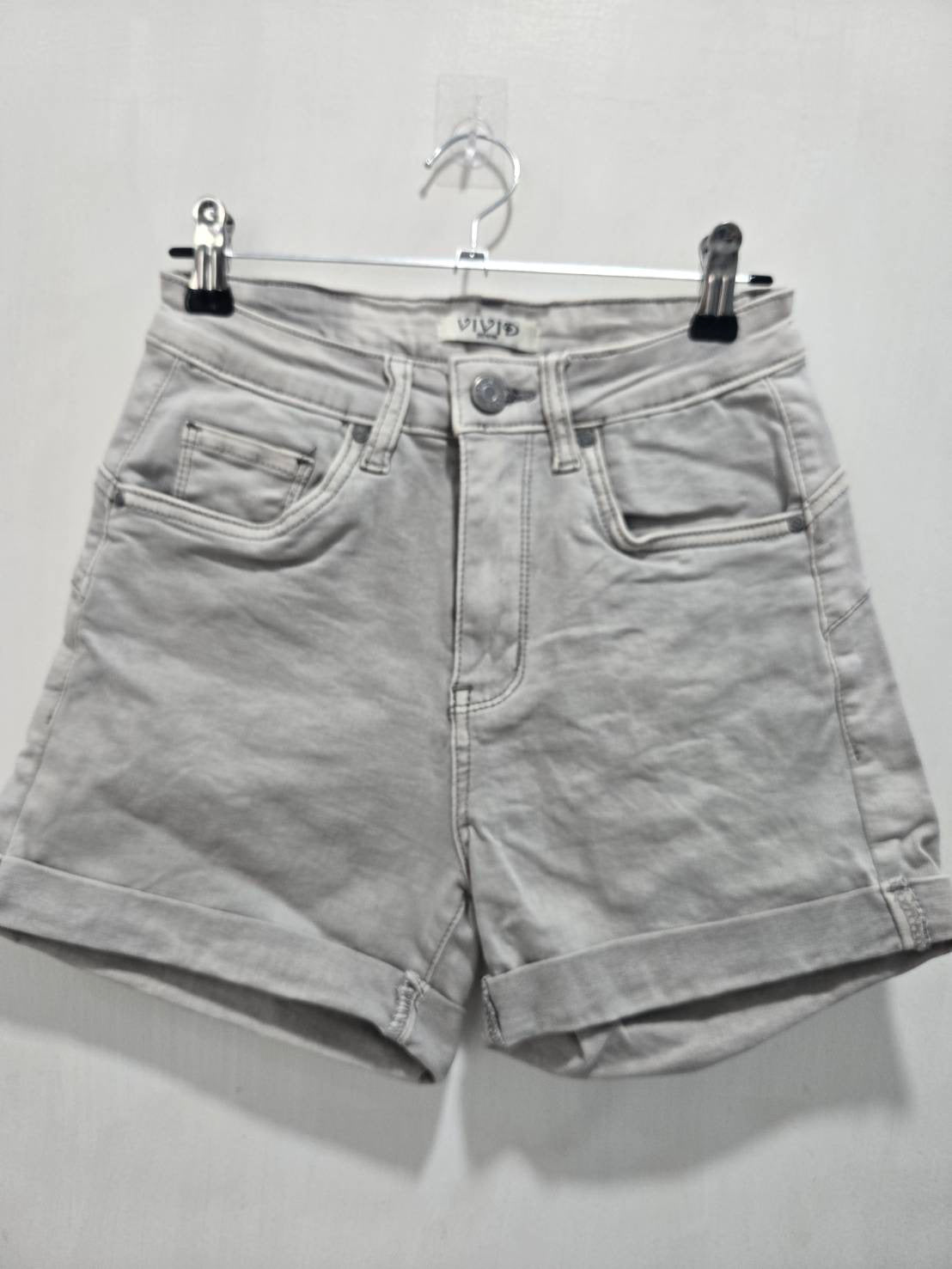 Vivid Grey Rolled-Cuff Denim Shorts Size 36