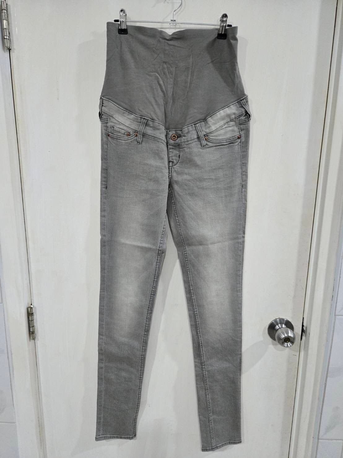 Light Gray Skinny Maternity Jeans — High-Rib Stretch Panel — DENIM