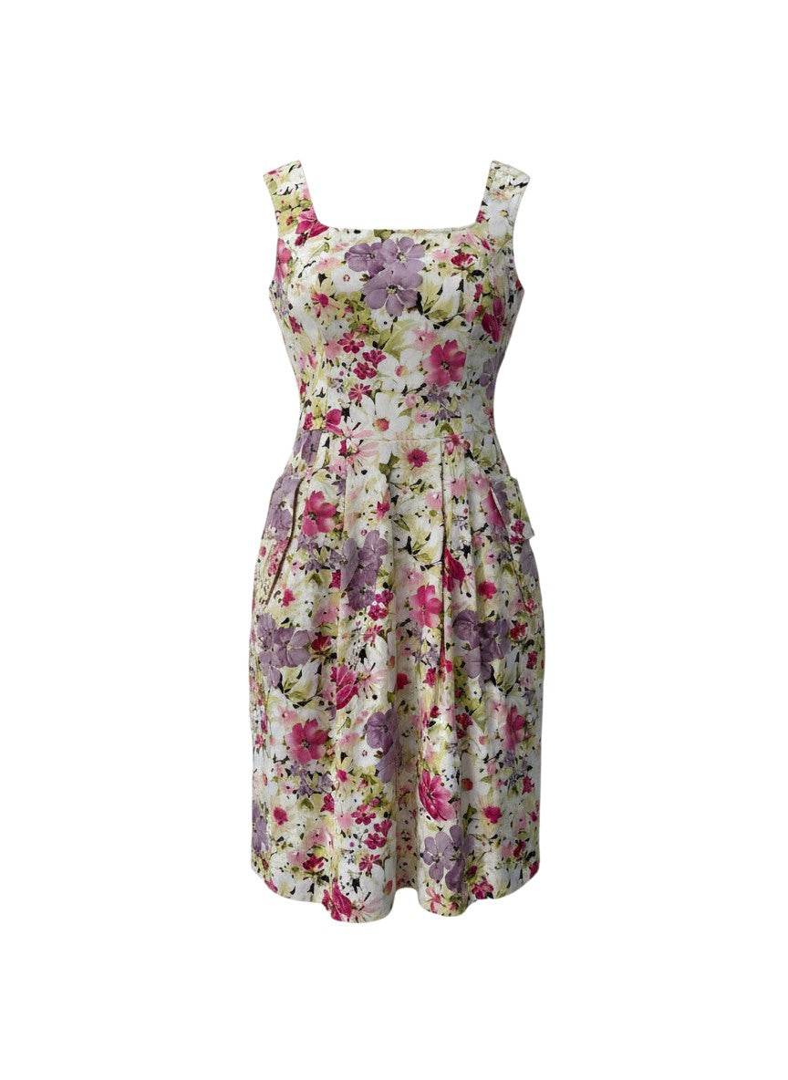 Vibrant Floral Print Sleeveless Midi Dress — Bold Botanical Bloom — Eva de Moda