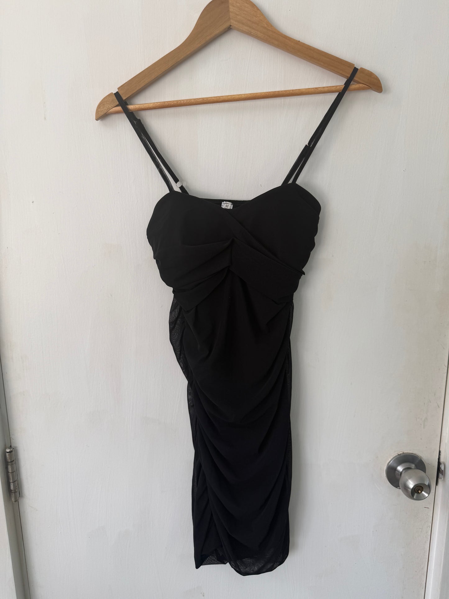 Black Ruched Sweetheart Spaghetti Strap Mini Dress — Bodycon Classic — No Label