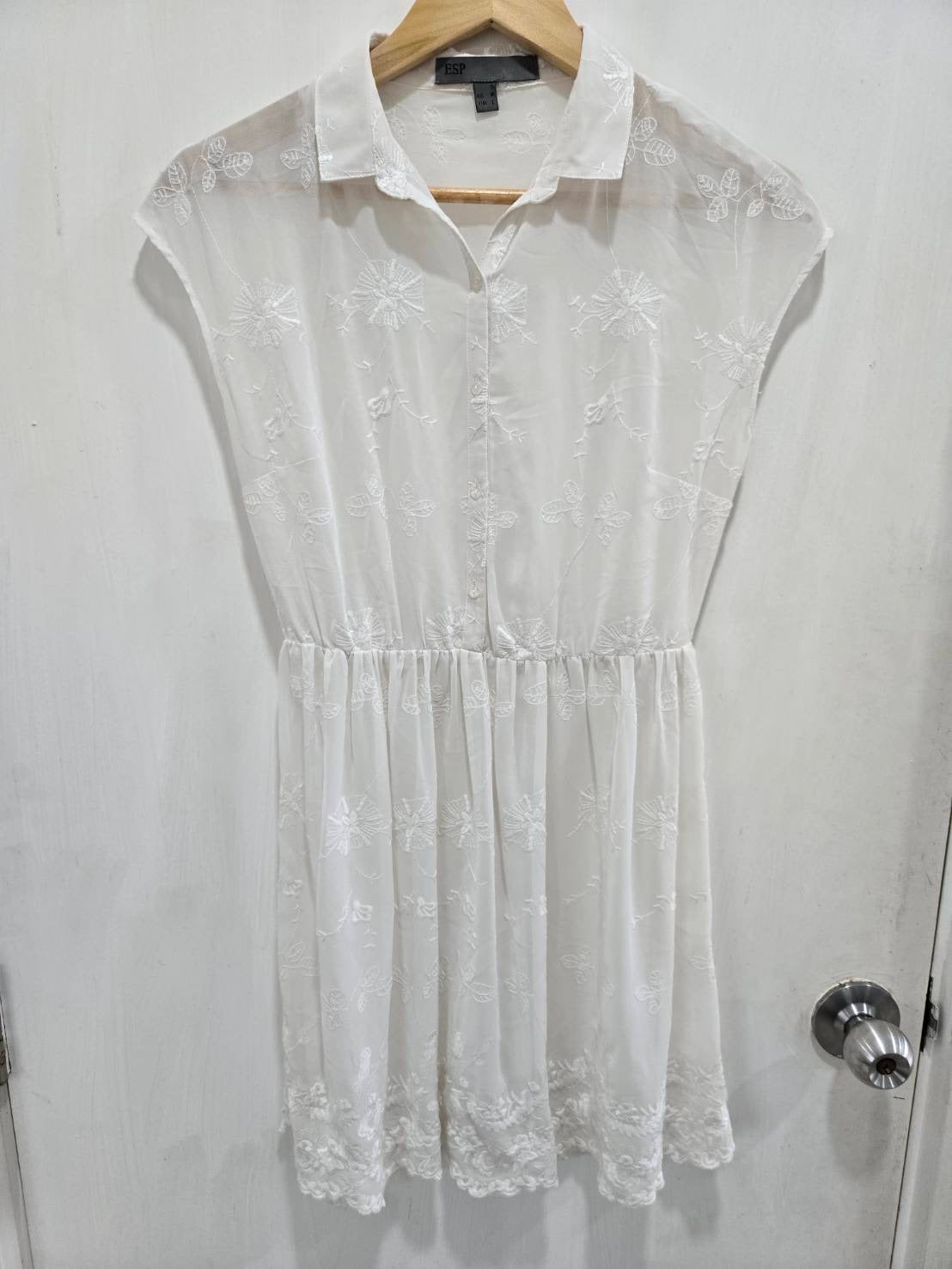 White Embroidered Floral Shirt Dress — Collared Classic — ESP