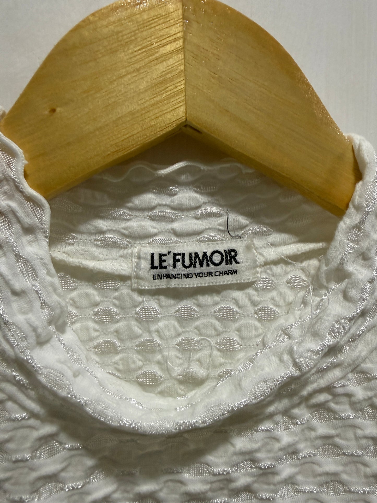 Le' Fumoir White Waffle-Knit Ruffled High-Neck Top S/M