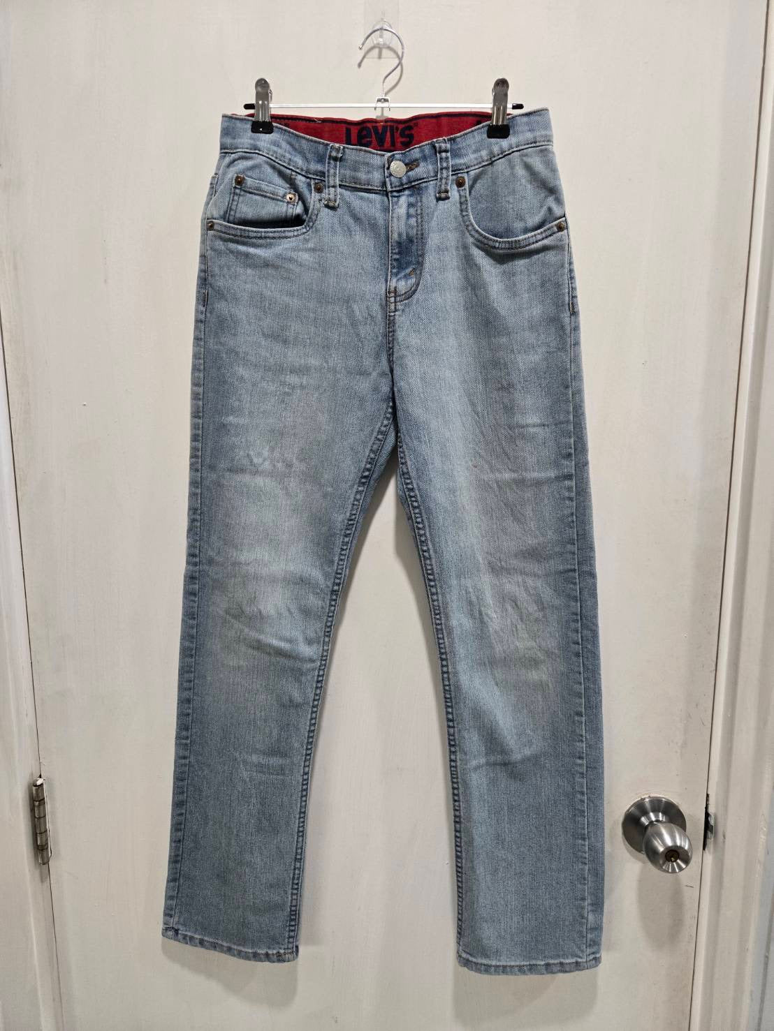 Levi's 514 Regular-Fit Light Wash Jeans