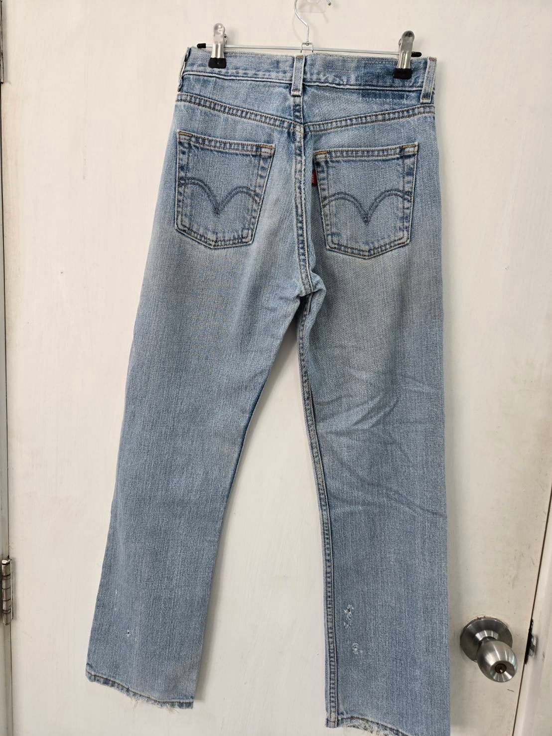 Levi's 514 Light Wash Distressed Slim Straight Jeans 25x27