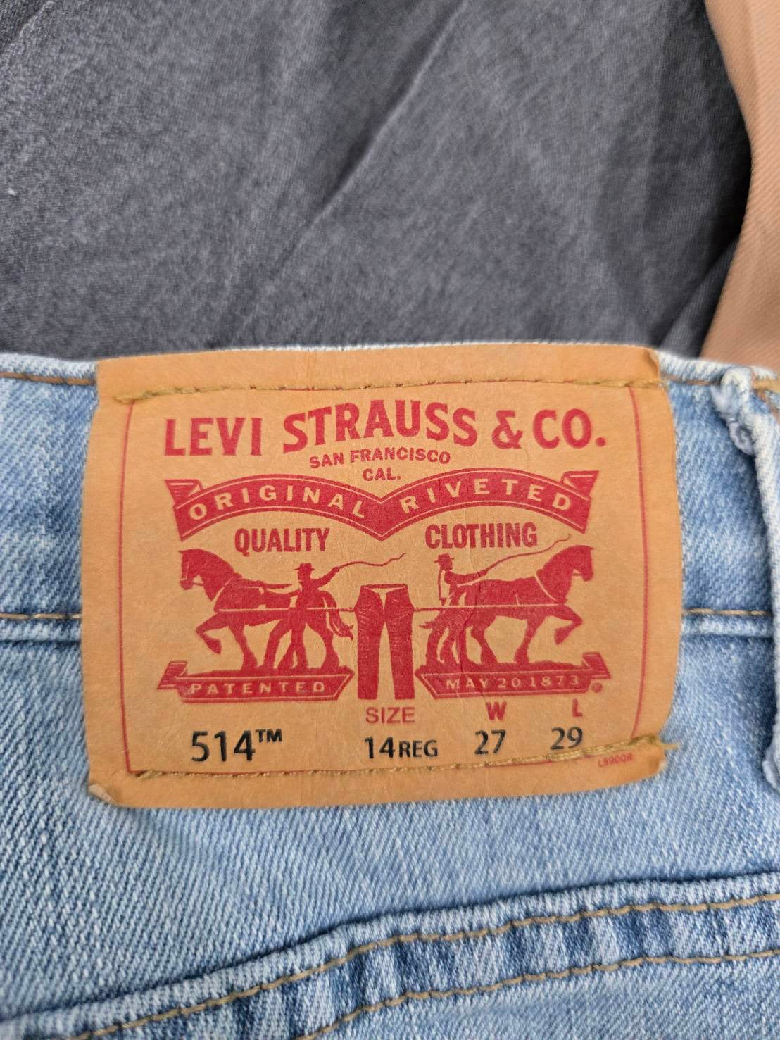 Levi's 514 Regular-Fit Light Wash Jeans