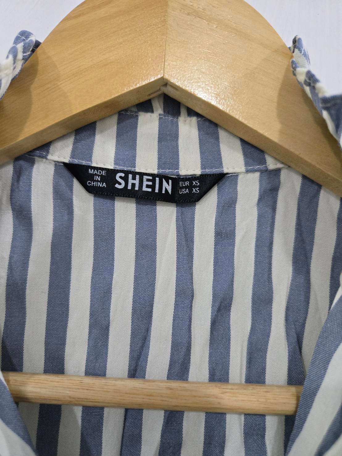 SHEIN Blue Striped Ruffled Sleeveless Blouse