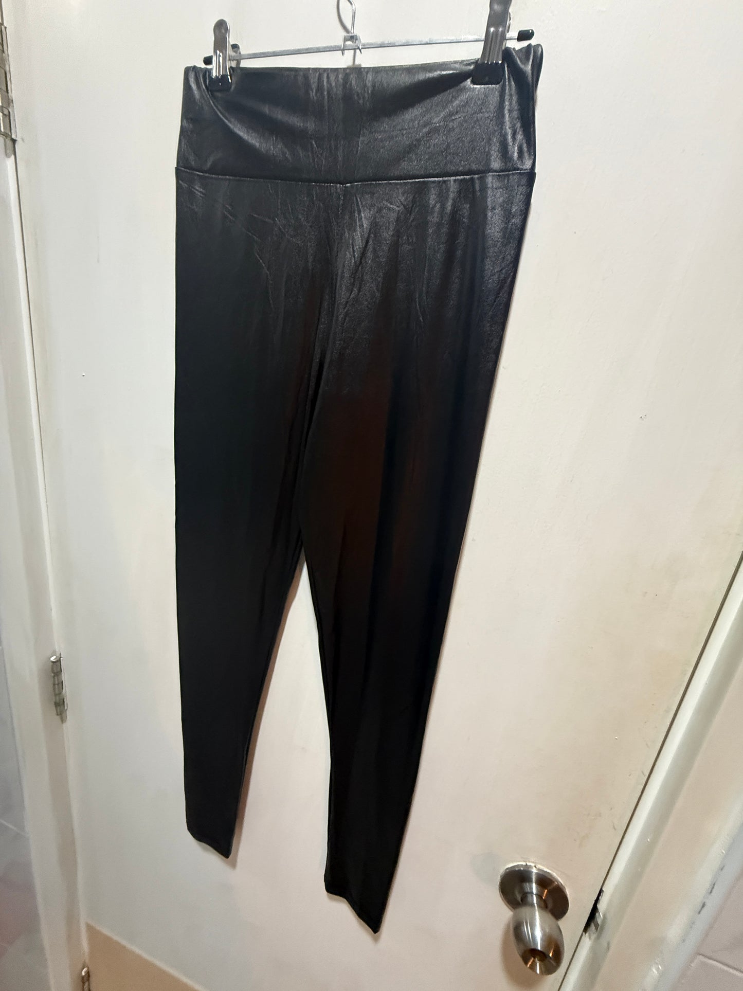 Black Faux Leather High-Rise Leggings — Sleek Edgy Essential — No Label