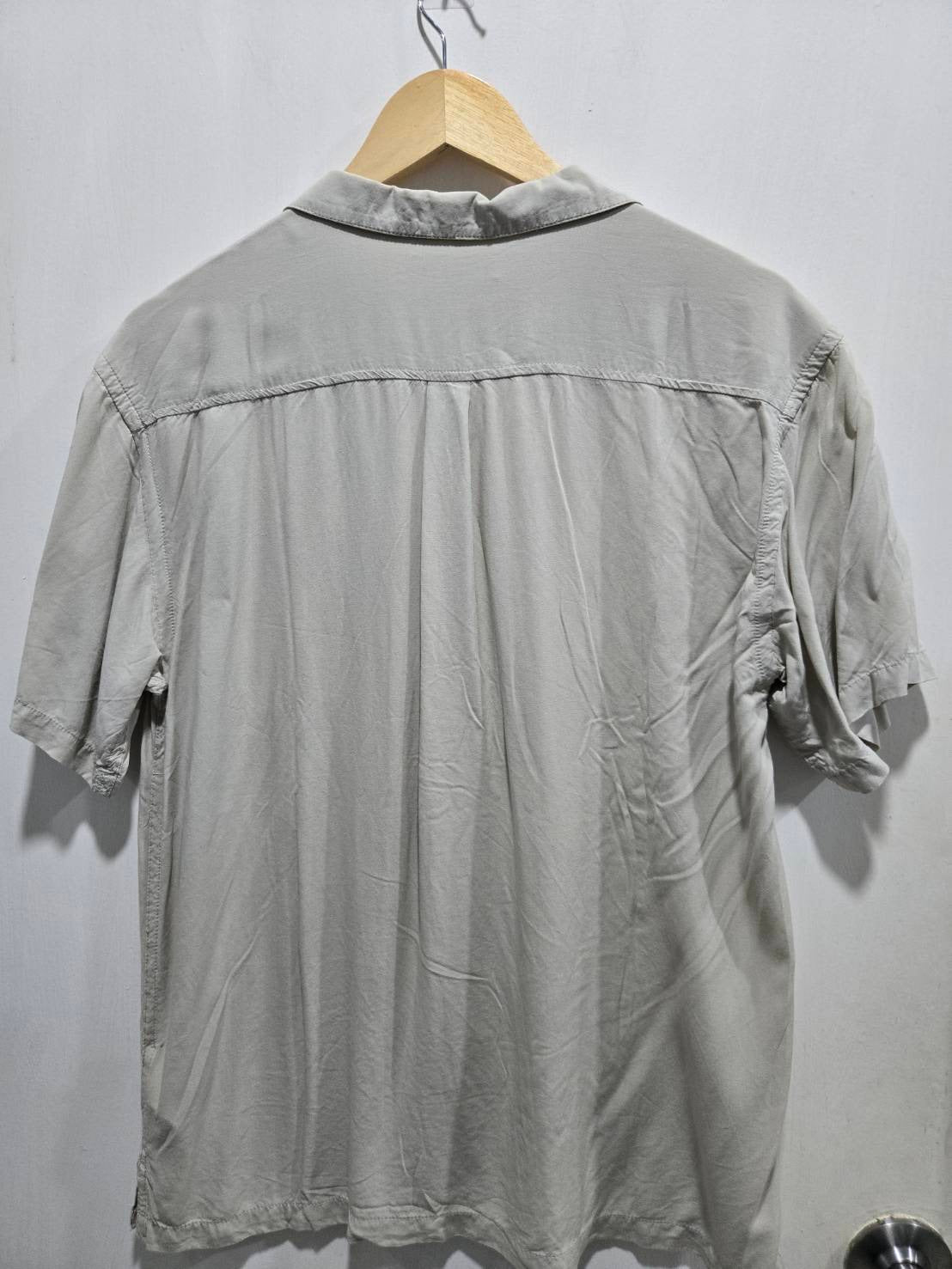Beige Camp Collar Short-Sleeve Shirt — Vintage Open Collar — Restoration
