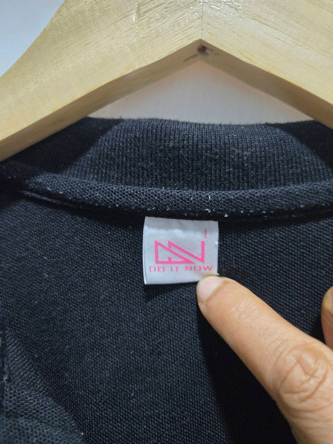 Black Short-Sleeve Polo Shirt — Classic Buttoned Placket — Do It Now